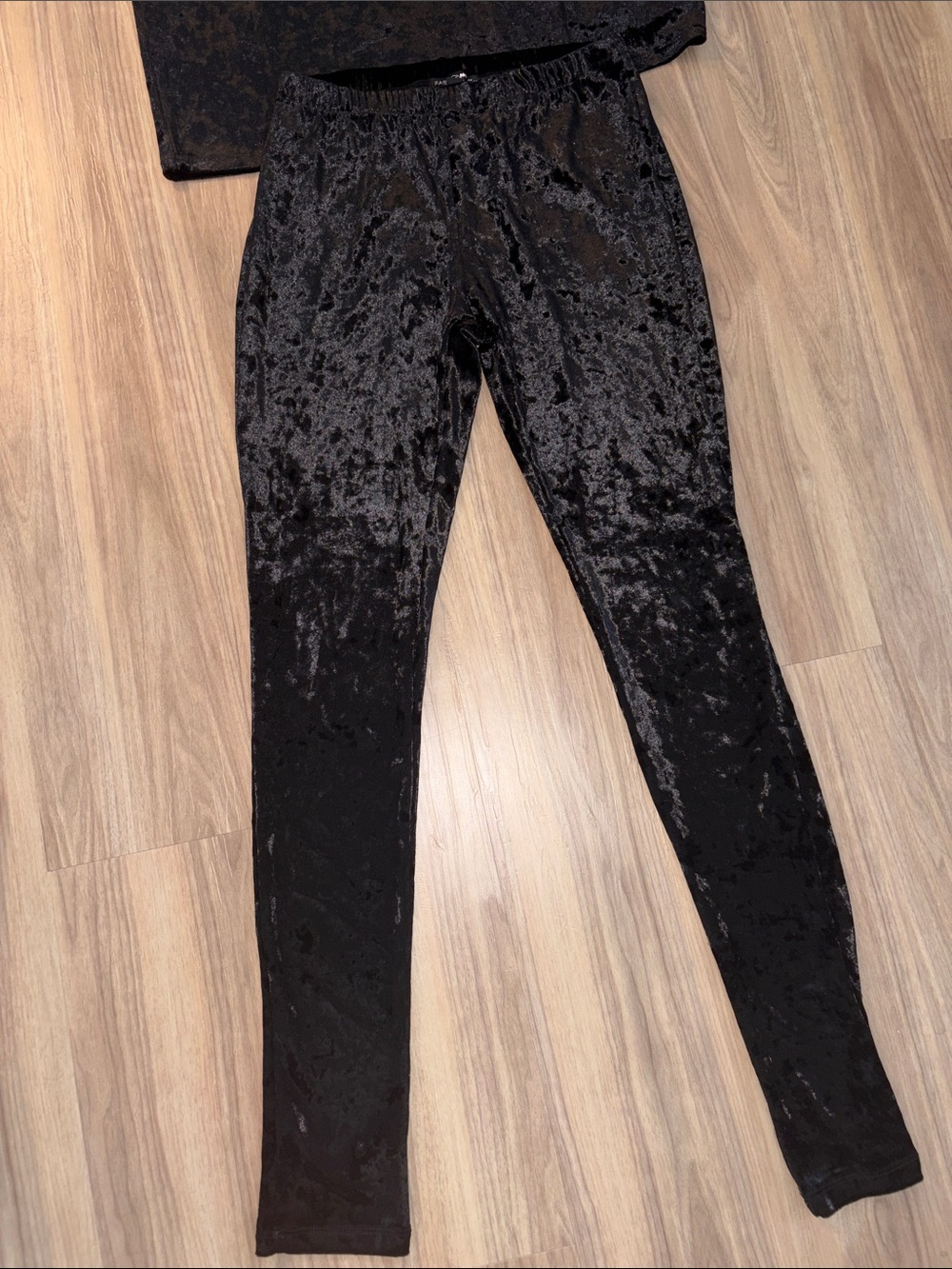 Fashion nova Velvet Black Two-Piece Lounge Set - Picture 9 of 13